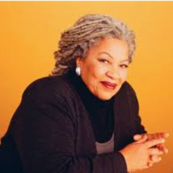 Meet your Posher, Chloe - Picture 7 of 7